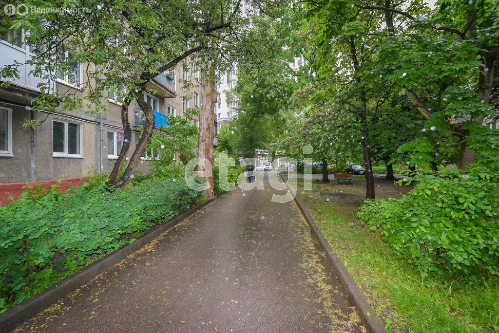 3-комнатная квартира: Калининград, улица Войнич, 9 (59.8 м) - Фото 1