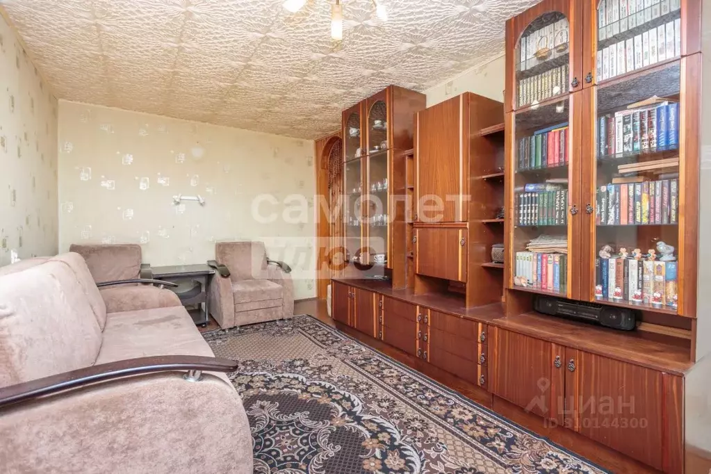 3-к кв. Башкортостан, Уфа Интернациональная ул., 73 (56.4 м) - Фото 1