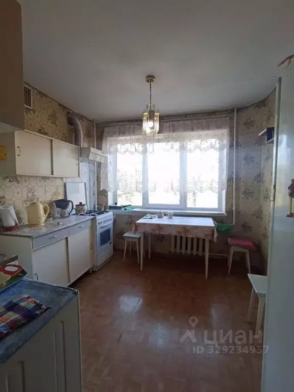 2-к кв. Ленинградская область, Луга просп. Кирова, 12 (53.3 м) - Фото 1