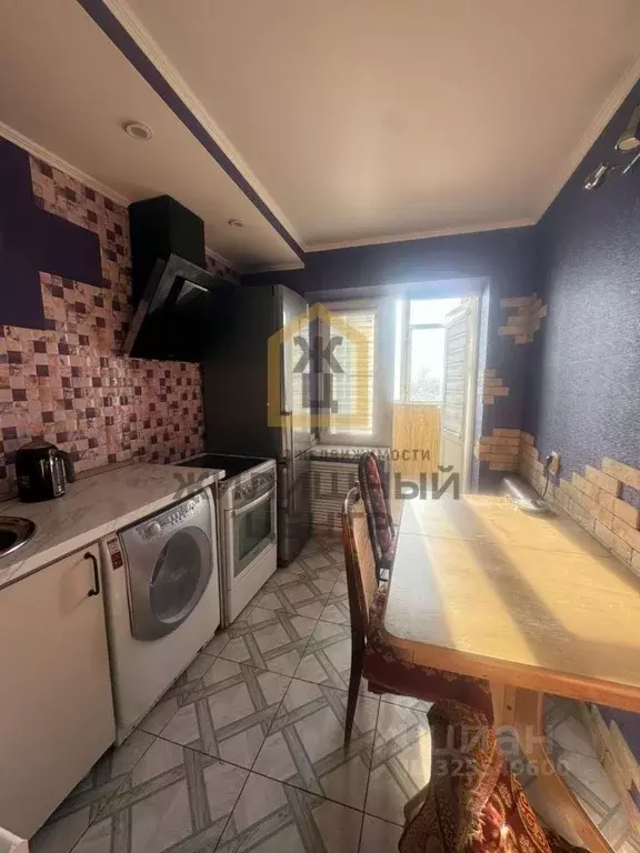 3-к кв. Ставропольский край, Пятигорск ул. Адмиральского, 35 (80.0 м) - Фото 2