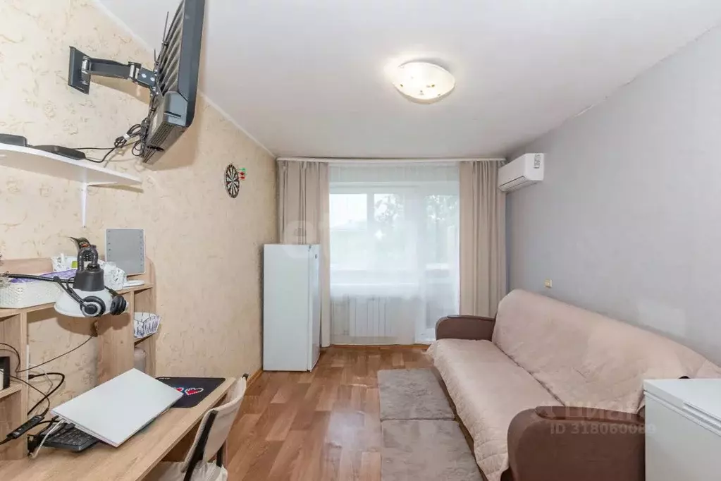 2-к кв. Омская область, Омск ул. 21-я Амурская, 30Б (43.9 м) - Фото 0