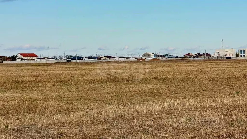 Участок в Крым, Сакский район, с. Молочное  (6.0 сот.) - Фото 1