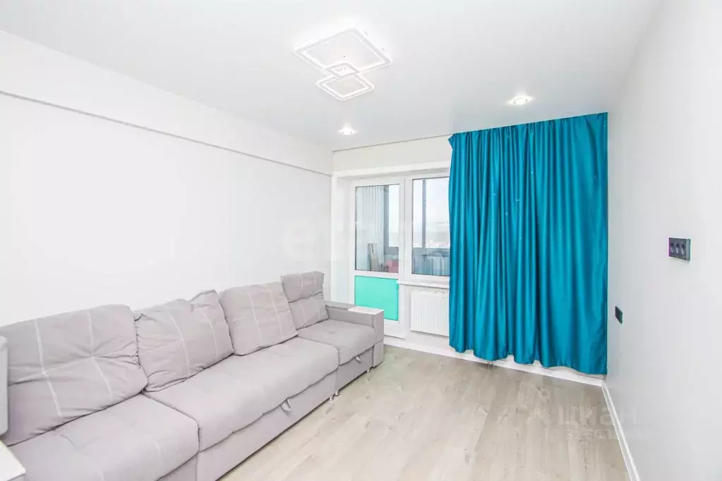 1-к кв. Бурятия, Улан-Удэ ул. Имени Д.Ц. Дашиева, 9 (36.49 м) - Фото 1