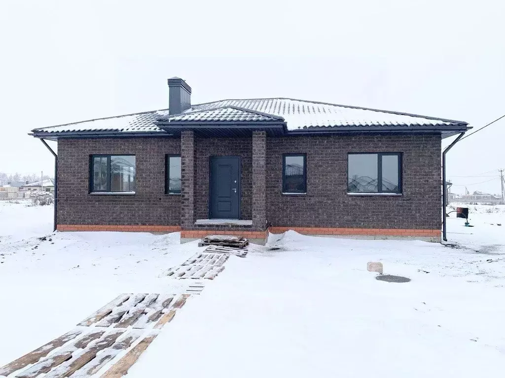 Дом в Татарстан, Лаишевский район, Кирбинское с/пос, д. Травкино ул. ... - Фото 2