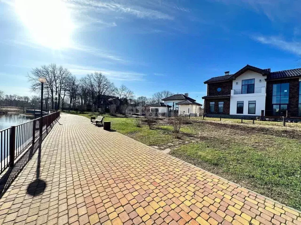 Участок в Воронежская область, Новоусманский район, Усманское 1-е ... - Фото 1