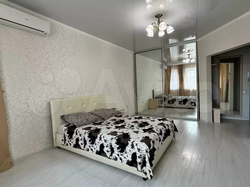 1-к. квартира, 45 м, 3/5 эт. - Фото 1