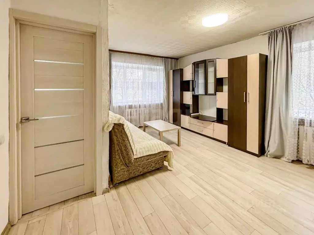 2-к кв. Псковская область, Псков Гражданская ул., 12 (37.4 м) - Фото 1