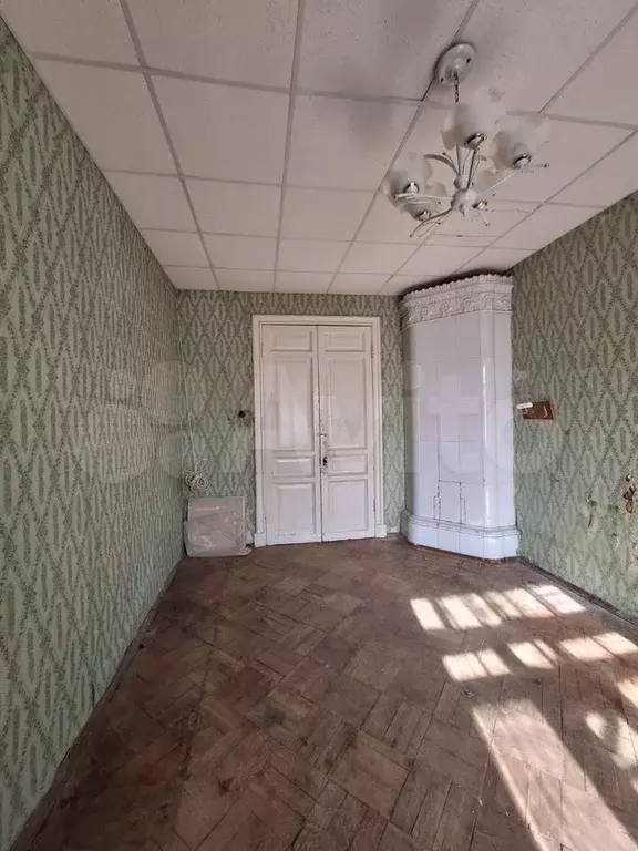 Комната 32 м в 5-к., 6/7 эт. - Фото 0