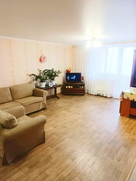 3-к кв. Татарстан, Казань ул. Сафиуллина, 24 (70.0 м) - Фото 1