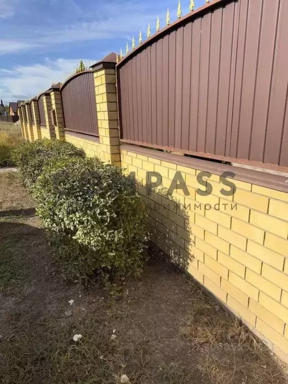 Дом в Белгородская область, Корочанский район, Мелиховское с/пос, с. ... - Фото 2