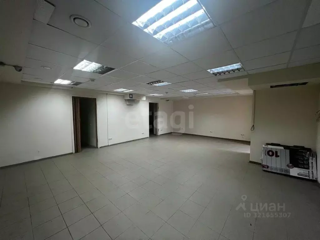Офис в Саратовская область, Саратов ул. Имени Н.В. Исаева, 22 (62 м) - Фото 0