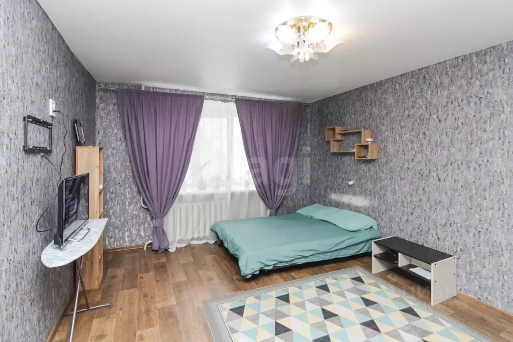 1-к кв. Тюменская область, Тюмень Мелиораторов мкр, ул. Мелиораторов, ... - Фото 1