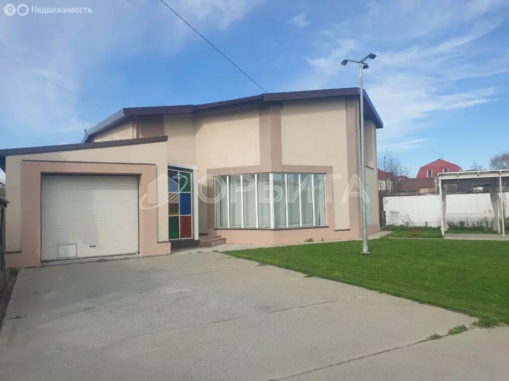 Дом в Тюмень, Ленинградская улица, 76 (195 м) - Фото 0