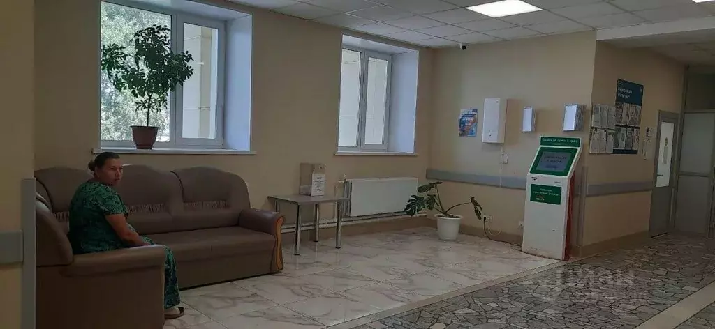Помещение свободного назначения в Татарстан, Аксубаево пгт ул. Ф. ... - Фото 1