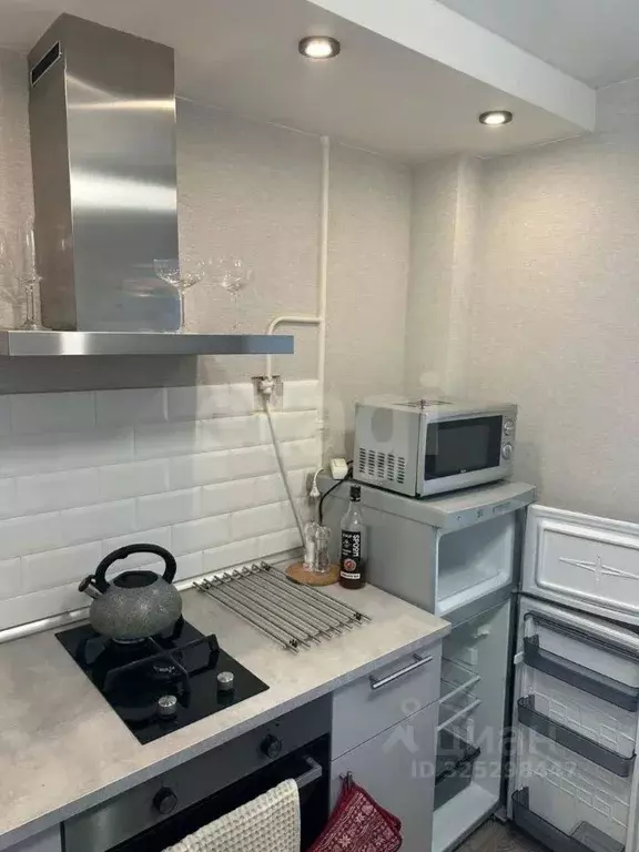 1-к кв. Свердловская область, Екатеринбург ул. Юмашева, 10 (31.6 м) - Фото 1