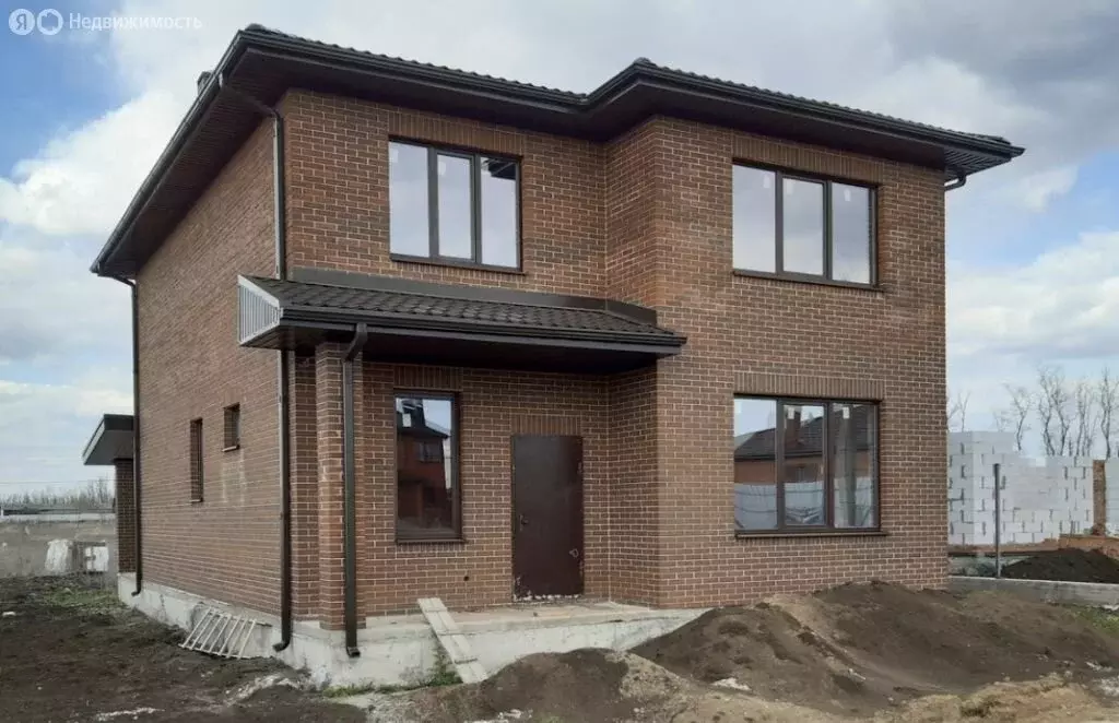 Дом в Ростов-на-Дону, улица Платона Кляты (160 м) - Фото 0