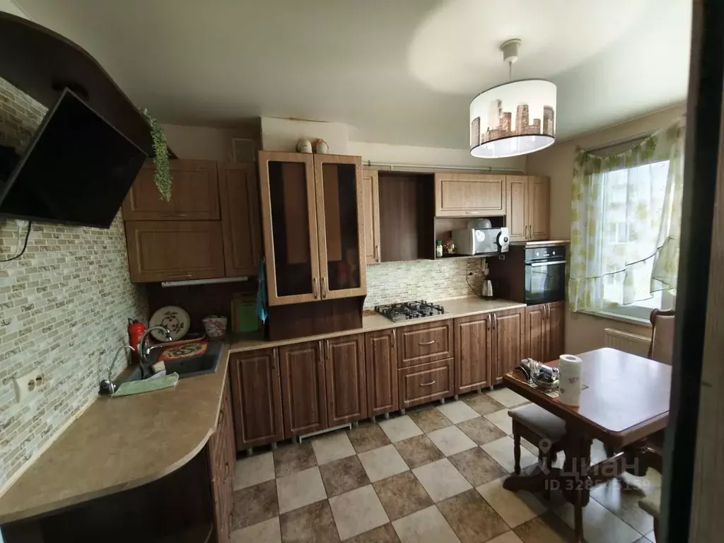 3-к кв. Омская область, Омск Верхнеднепровская ул., 269к5 (69.0 м) - Фото 1