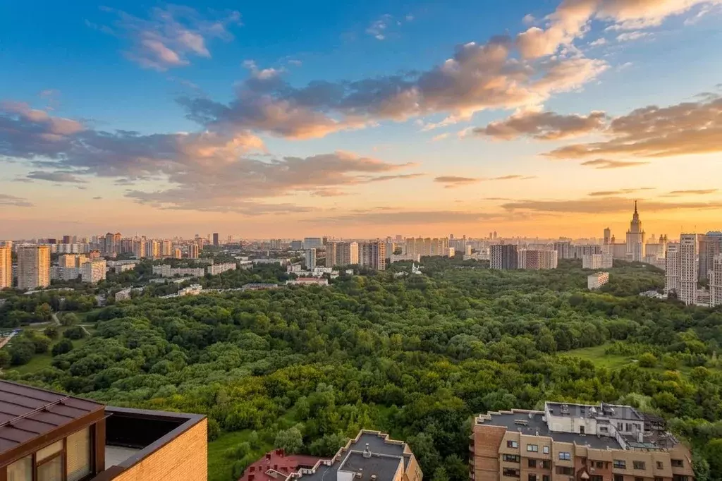 6-к кв. Москва Нежинская ул., 8К1 (216.5 м) - Фото 1