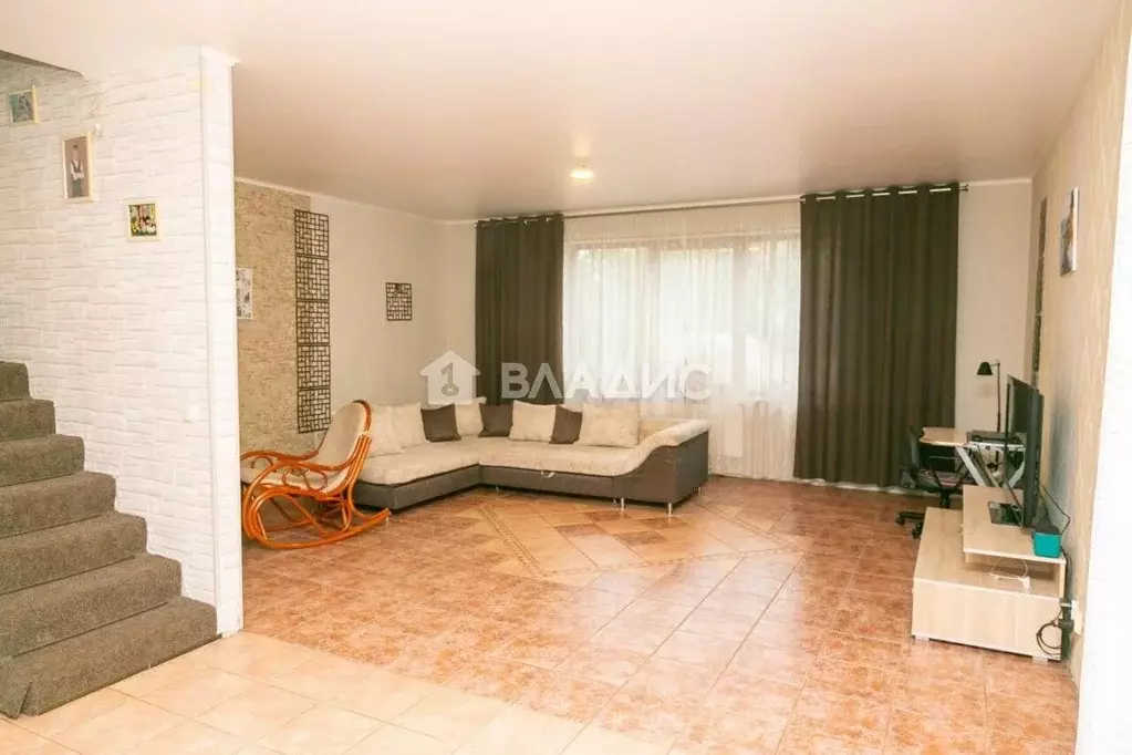 Дом в Калининградская область, Калининград ул. Шишкина, 13 (177 м) - Фото 2