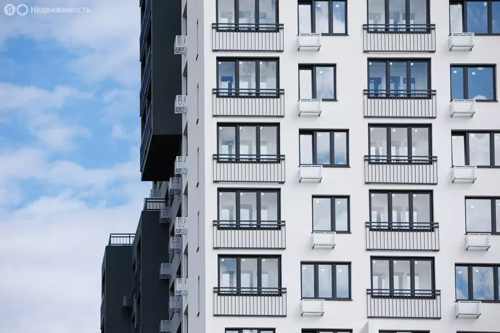 2-комнатная квартира: Тюмень, улица Щербакова, 136 (58.53 м) - Фото 2