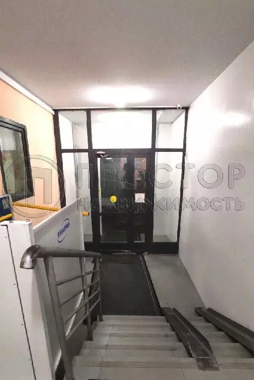 Продается 1-комнатная квартира - Фото 1