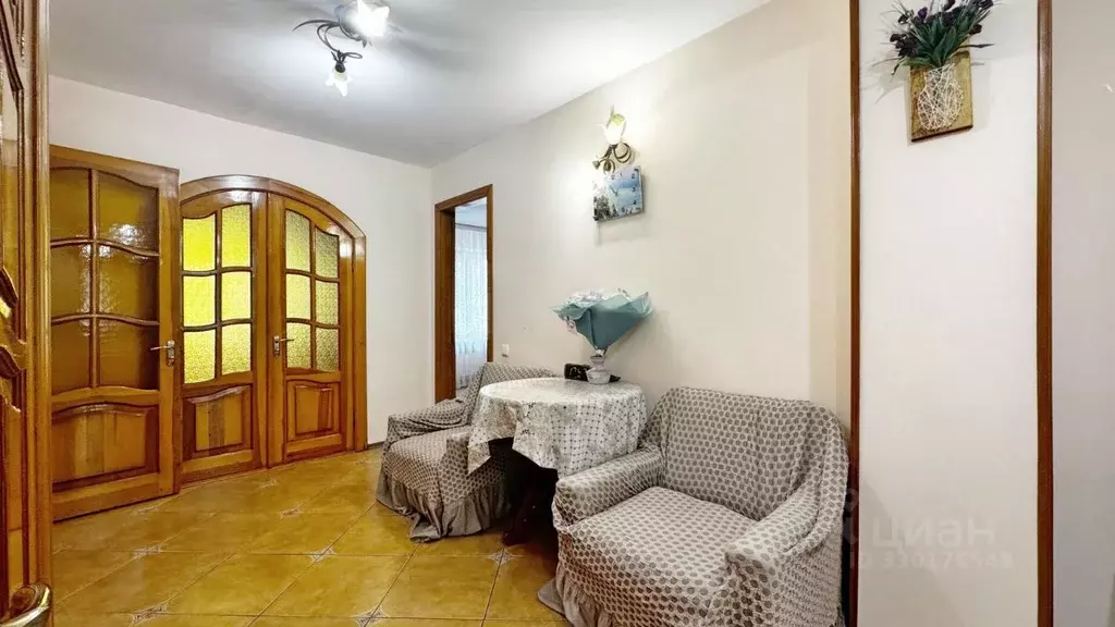 3-к кв. Крым, Алушта ул. Октябрьская, 33 (59.5 м) - Фото 1