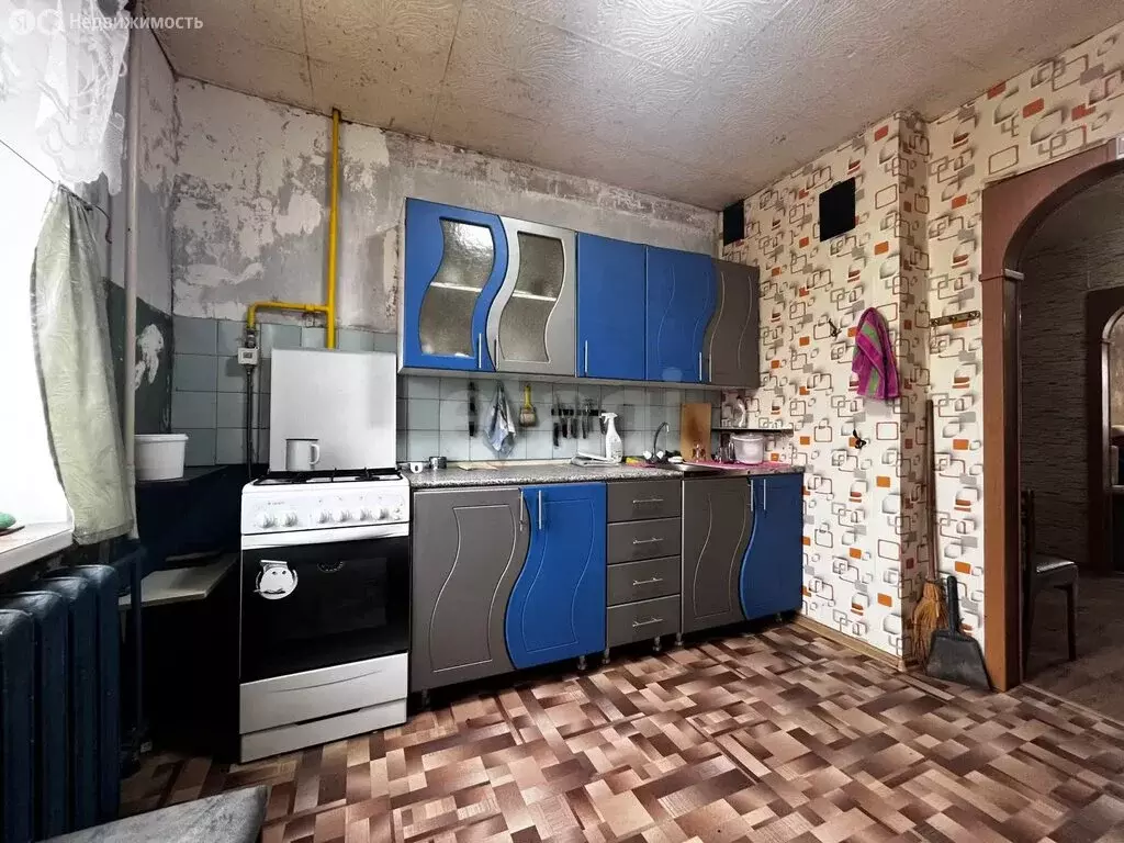 3-комнатная квартира: Пычас, Гвардейская улица, 15 (62.4 м) - Фото 1