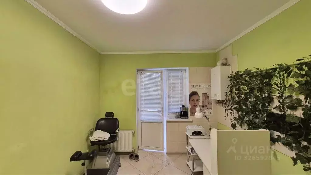 1-к кв. Крым, Симферополь ул. Трубаченко (35.0 м) - Фото 2