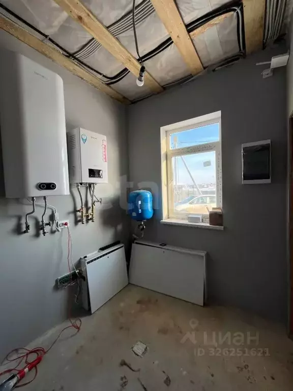 Дом в Ленинградская область, Ломоносовский район, Русско-Высоцкое ... - Фото 1