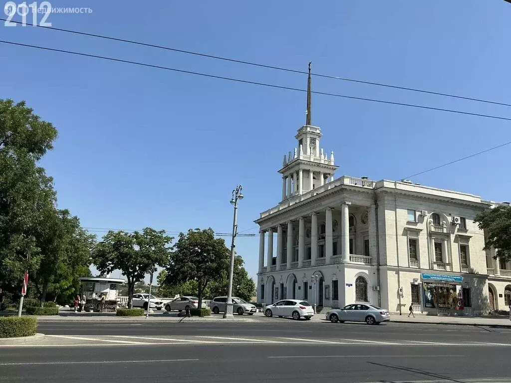 5к в -комнатной квартире (2.56 м) - Фото 1