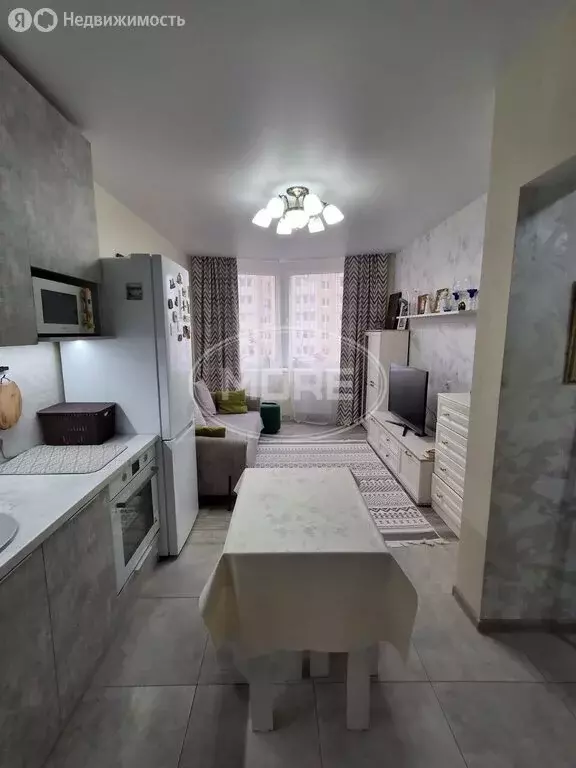 1-комнатная квартира: Калининград, Батальная улица, 104 (36 м) - Фото 1