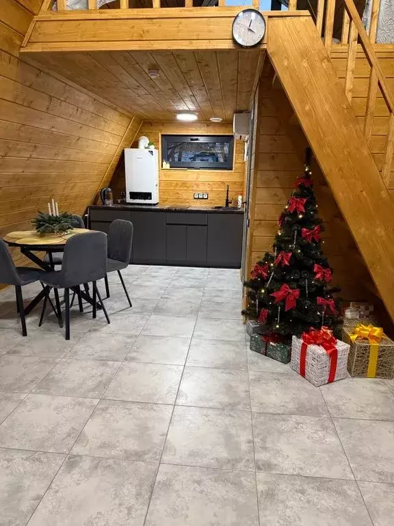 Дом в Калужская область, Дзержинский муниципальный округ, Полотняный ... - Фото 2