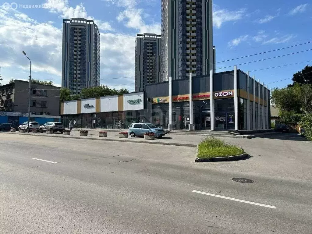 Торговая площадь (92 м) - Фото 1