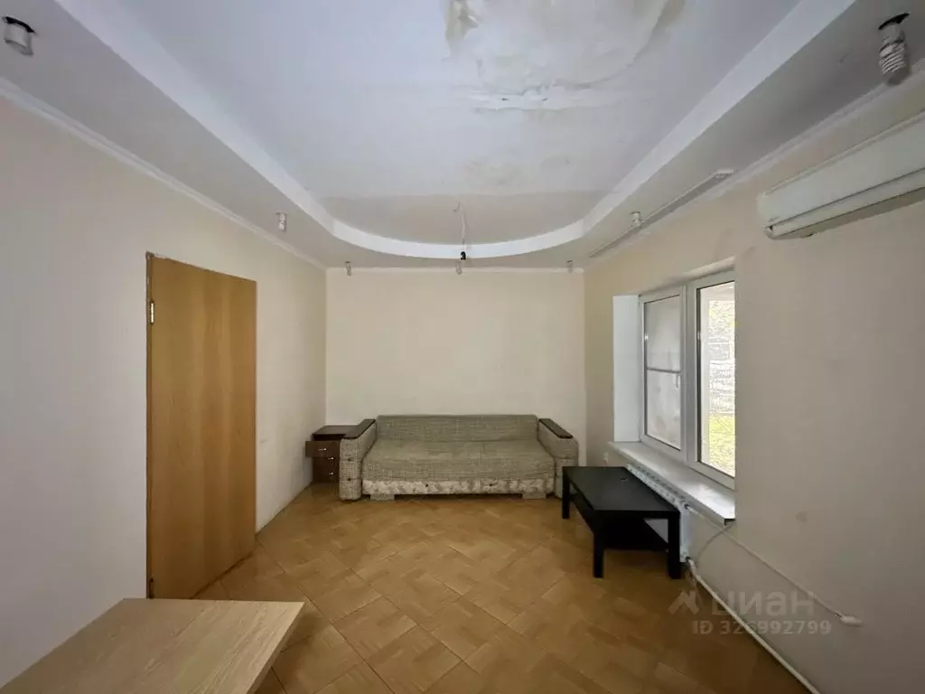 Дом в Адыгея, Тахтамукайский район, Яблоновский пгт Путевая ул., 9 (55 ... - Фото 1