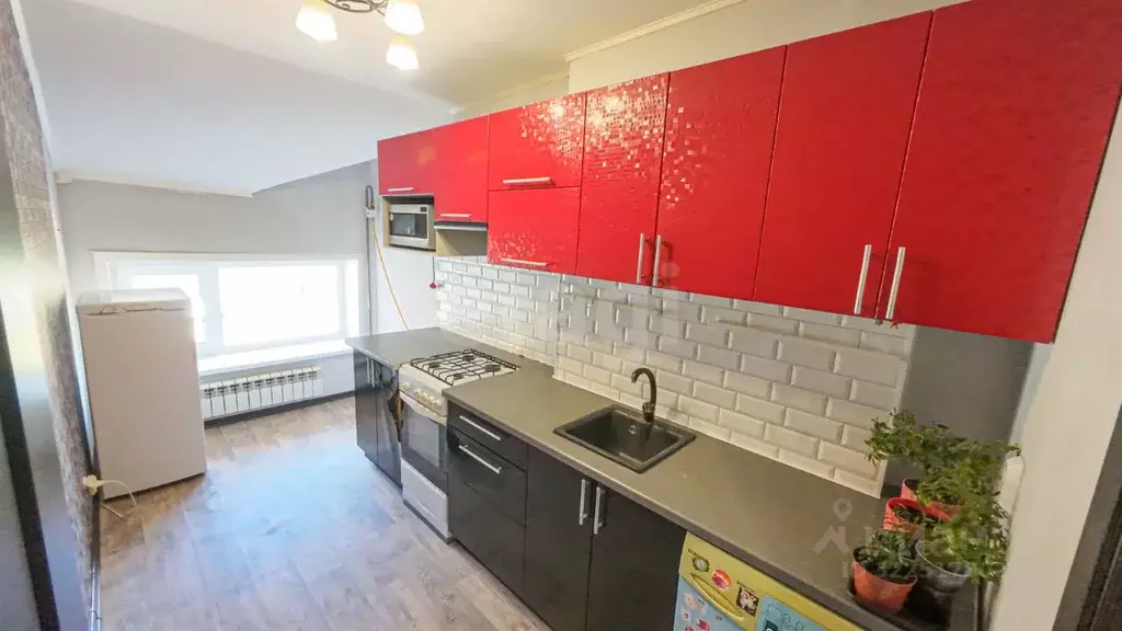 2-к кв. Вологодская область, пос. Кувшиново ул. Майская, 2 (42.4 м) - Фото 1