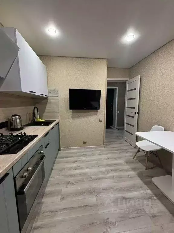 1-к кв. Татарстан, Казань ул. Хусаина Мавлютова, 41 (32.4 м) - Фото 2