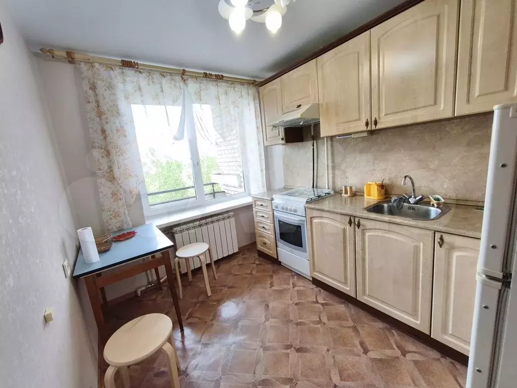 1-к. квартира, 40 м, 8/14 эт. - Фото 0