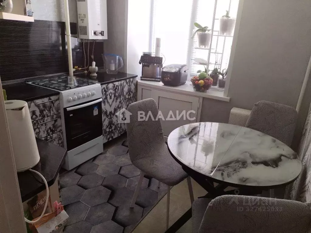 3-к кв. Башкортостан, Стерлитамак Фестивальная ул., 1 (54.7 м) - Фото 1