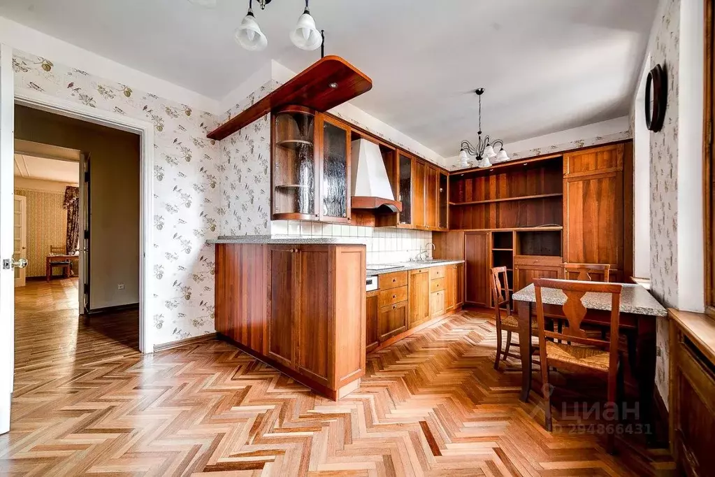 4-к кв. Санкт-Петербург ул. Графтио, 1 (150.0 м) - Фото 1