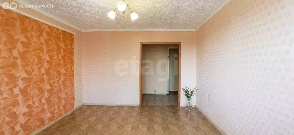 2-комнатная квартира: Губкин, улица Королёва, 12 (48 м) - Фото 2