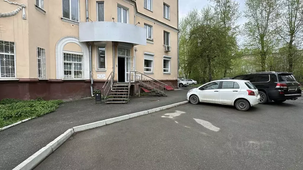 Торговая площадь в Свердловская область, Нижний Тагил просп. ... - Фото 0
