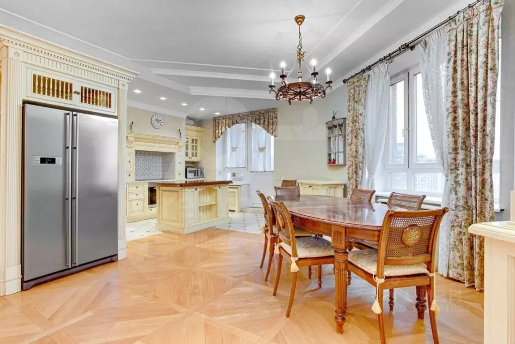 5-к кв. Москва Минская ул., 1ГК1 (245.7 м) - Фото 0