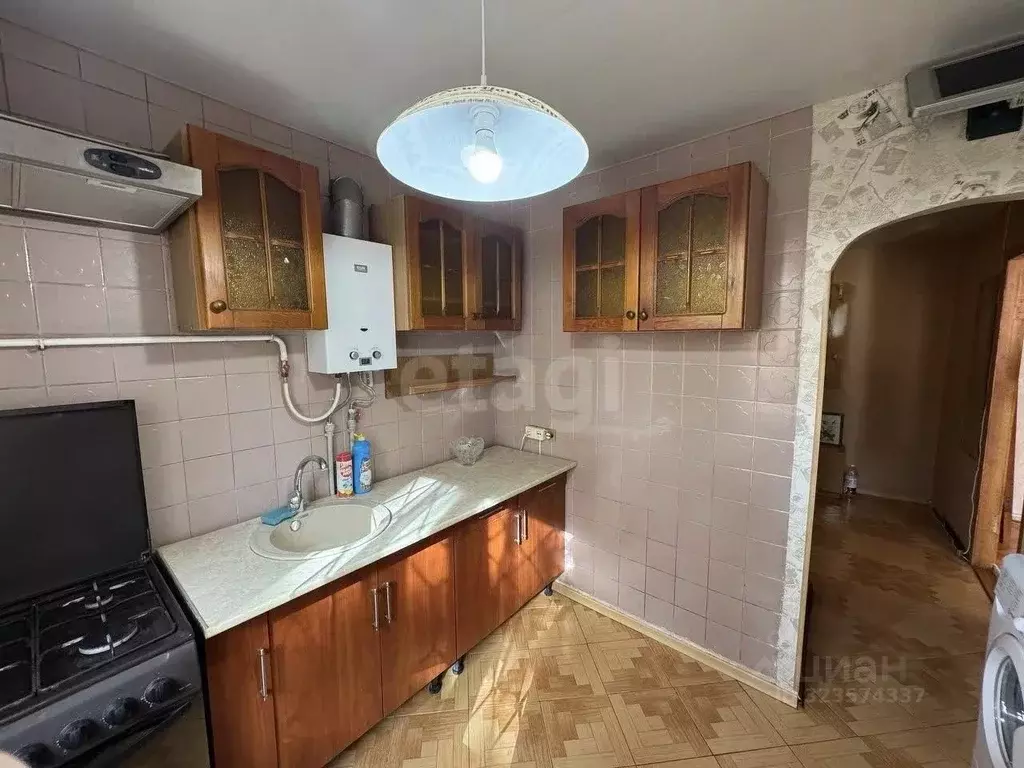 3-к кв. Крым, Саки ул. Ленина (56.3 м) - Фото 1