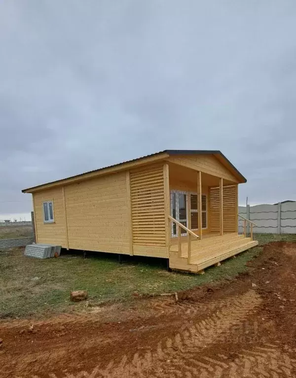 Дом в Крым, Сакский район, Молочненское с/пос, с. Витино  (64 м) - Фото 2