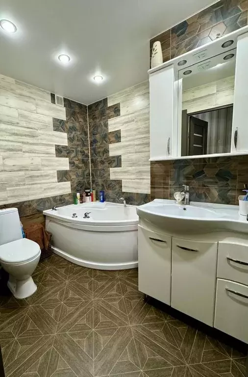 3-к. квартира, 59 м, 3/5 эт. - Фото 0
