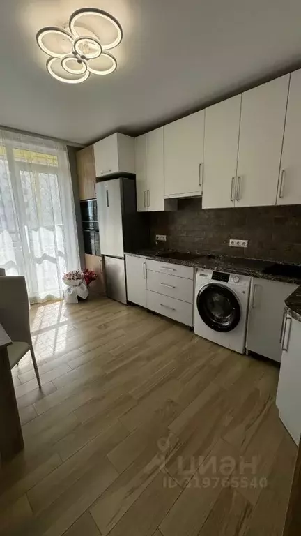 2-к кв. Волгоградская область, Волгоград ул. Тимирязева, 19А (55.0 м) - Фото 0