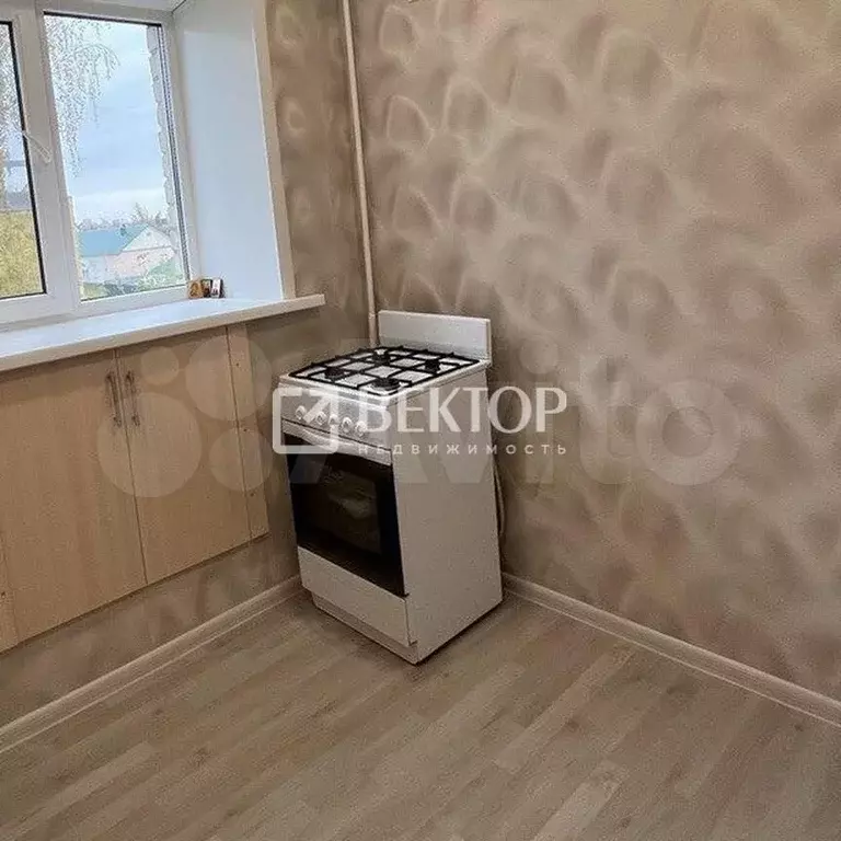 1-к. квартира, 30 м, 4/5 эт. - Фото 1