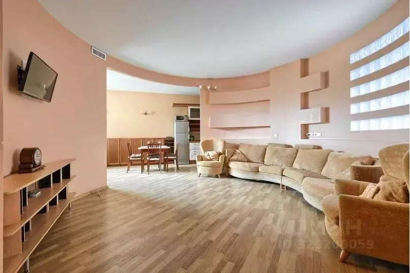 1-к кв. Санкт-Петербург 13-я Васильевского острова линия, 42 (80.0 м) - Фото 2