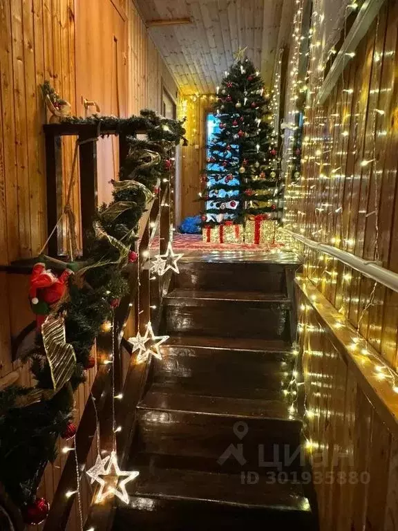 Дом в Карачаево-Черкесия, Теберда Карачаевский городской округ, ул. ... - Фото 1