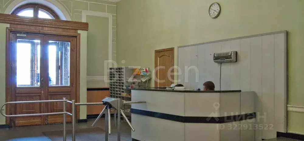 Офис в Санкт-Петербург Караванная ул., 1 (32 м) - Фото 2